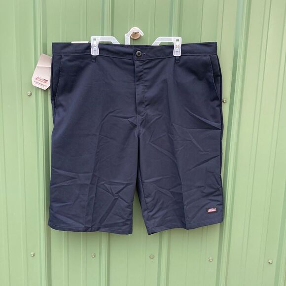 Men’s Genuine Dickies Twill Essential Work Shorts Size 44 - Picture 1 of 10